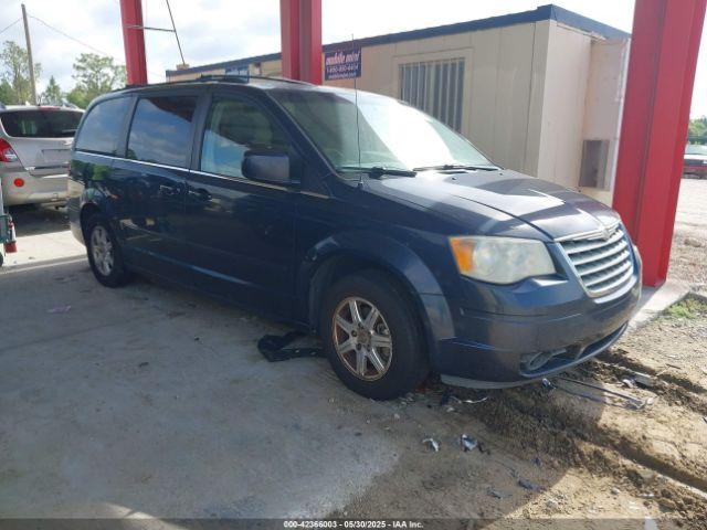  Salvage Chrysler Town & Country