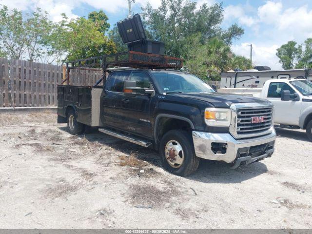  Salvage General Motors Sierra 3500hd Chassis