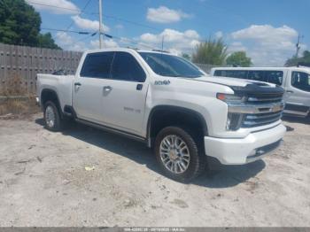  Salvage Chevrolet Silverado 2500