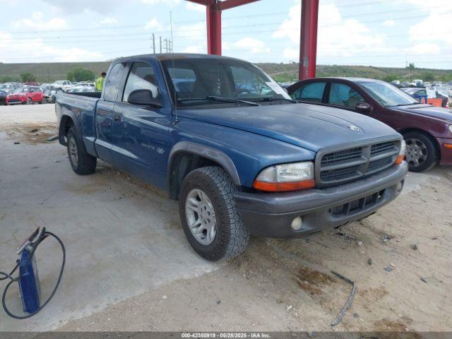 Salvage Dodge Dakota