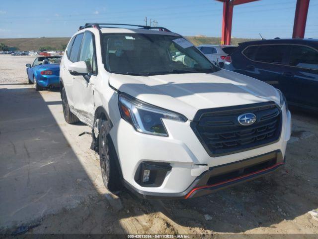  Salvage Subaru Forester