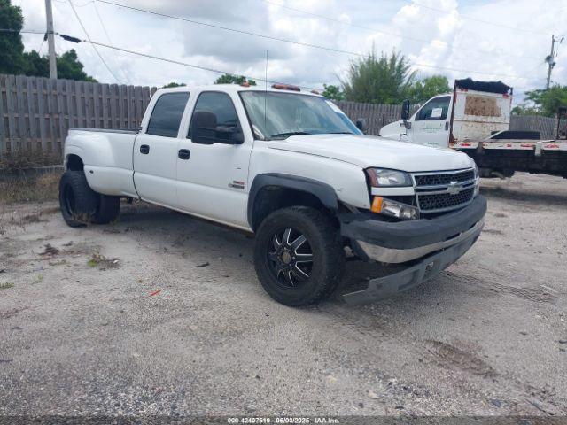 Salvage Chevrolet Silverado 3500