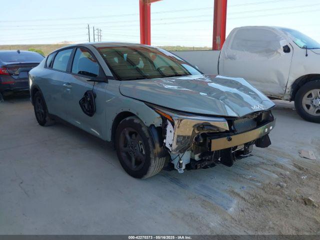  Salvage Kia K4
