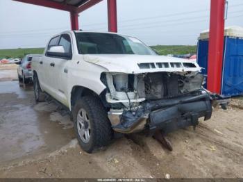  Salvage Toyota Tundra