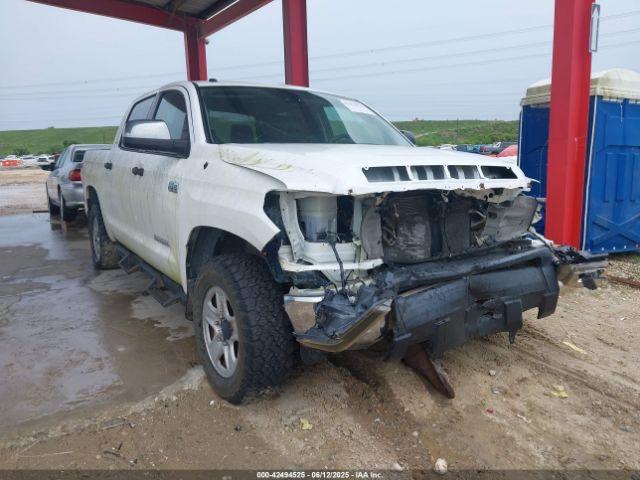  Salvage Toyota Tundra