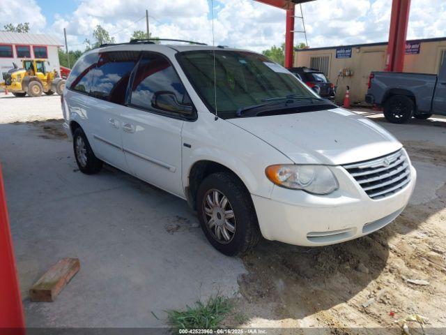  Salvage Chrysler Town & Country
