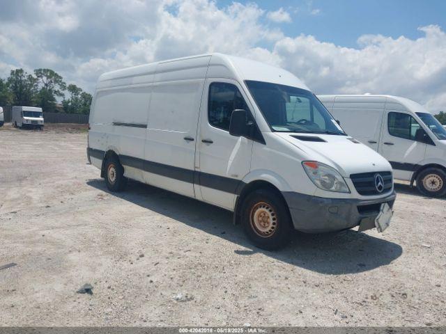  Salvage Mercedes-Benz Sprinter 2500