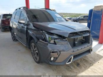 Salvage Subaru Ascent