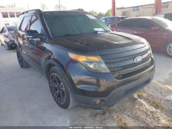  Salvage Ford Explorer
