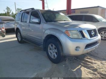  Salvage Nissan Pathfinder