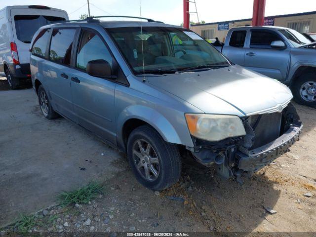  Salvage Chrysler Town & Country