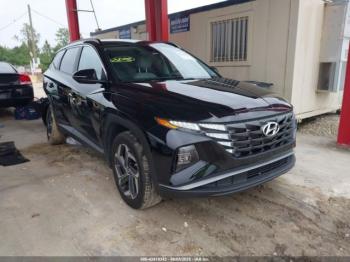  Salvage Hyundai TUCSON