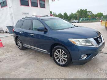  Salvage Nissan Pathfinder