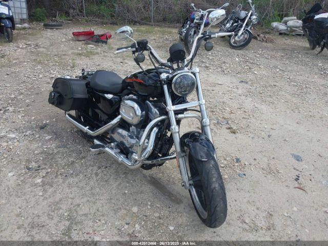  Salvage Harley-Davidson Xl883