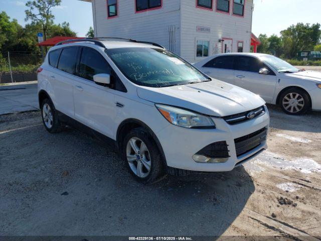  Salvage Ford Escape