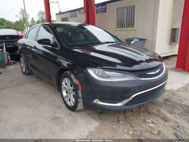  Salvage Chrysler 200