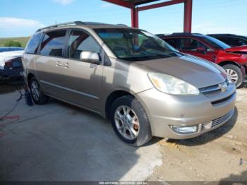  Salvage Toyota Sienna