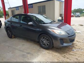  Salvage Mazda Mazda3