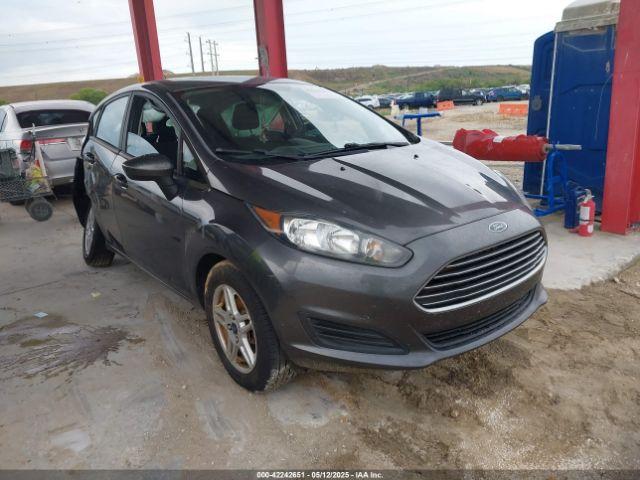  Salvage Ford Fiesta