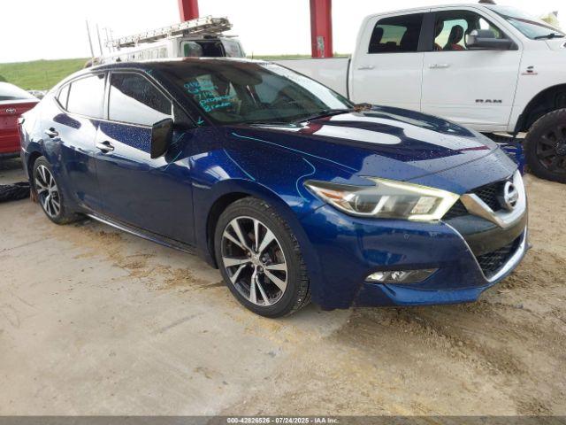  Salvage Nissan Maxima