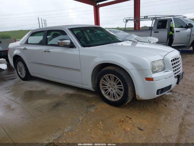  Salvage Chrysler 300