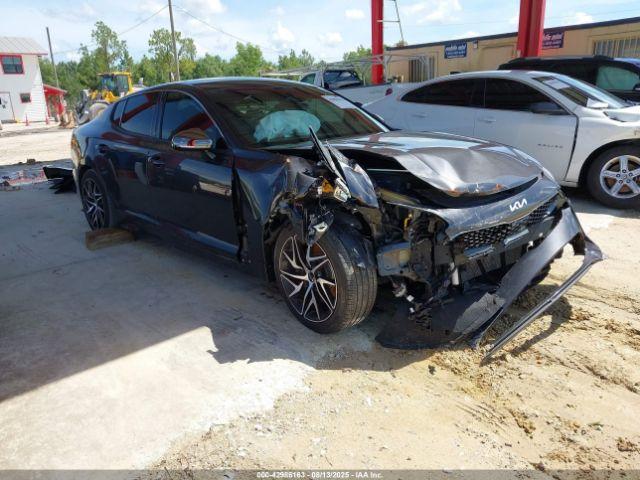  Salvage Kia Stinger