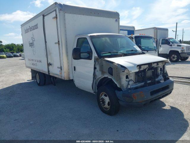  Salvage Ford E-350