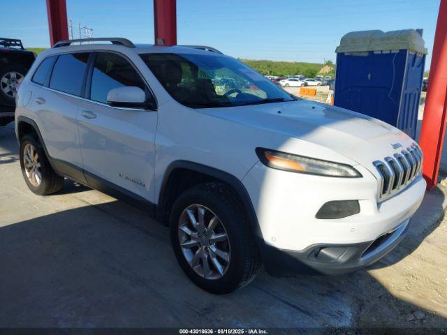  Salvage Jeep Cherokee