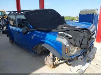  Salvage Ford Bronco