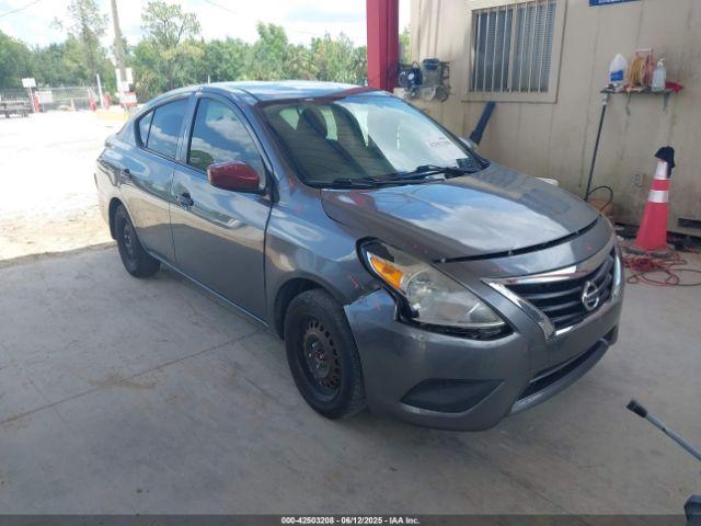  Salvage Nissan Versa