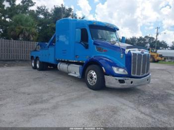  Salvage Peterbilt 579