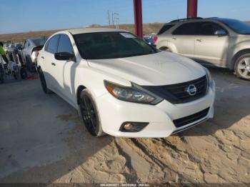  Salvage Nissan Altima