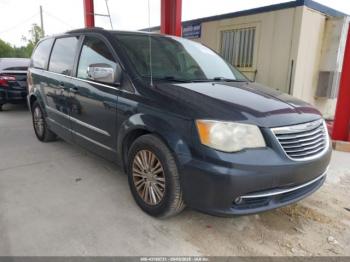  Salvage Chrysler Town & Country
