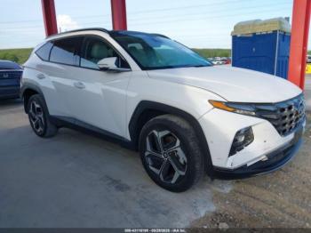  Salvage Hyundai TUCSON