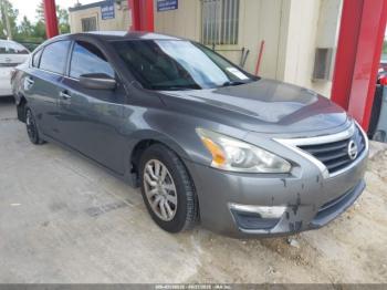  Salvage Nissan Altima