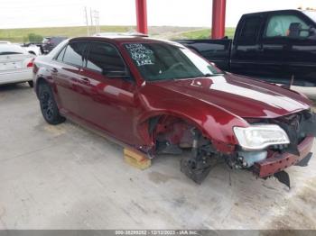  Salvage Chrysler 300