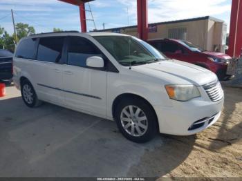  Salvage Chrysler Town & Country