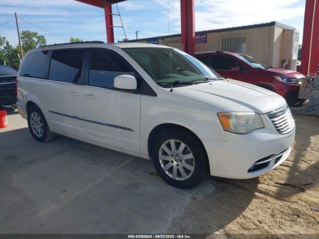  Salvage Chrysler Town & Country