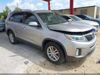  Salvage Kia Sorento