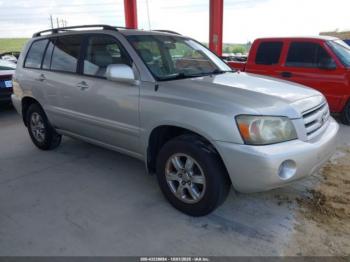  Salvage Toyota Highlander