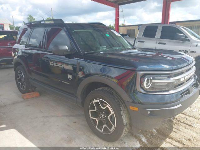  Salvage Ford Bronco