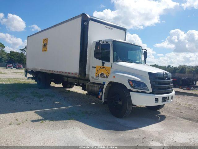  Salvage Hino 258 268