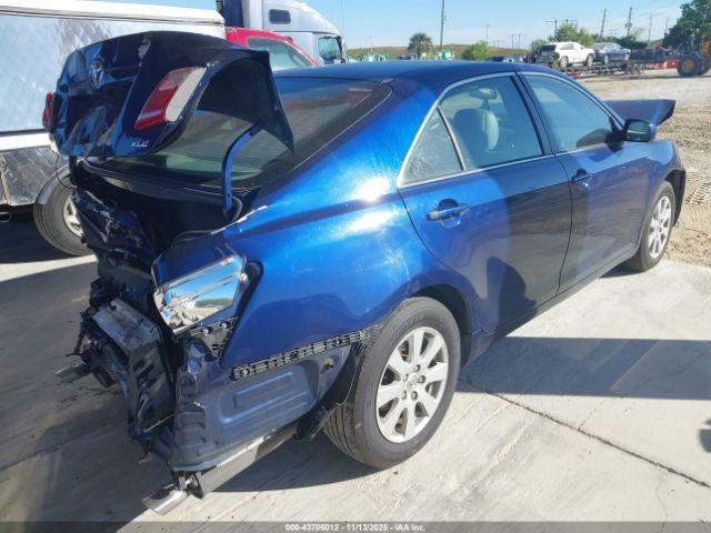 Toyota Camry Xle V6 Image 3