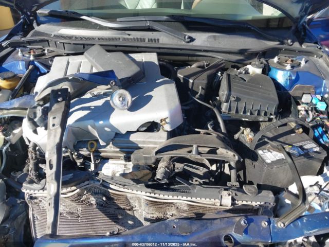 Toyota Camry Xle V6 Image 11