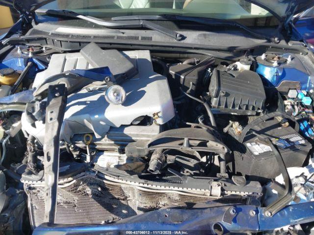 Toyota Camry Xle V6 Image 11