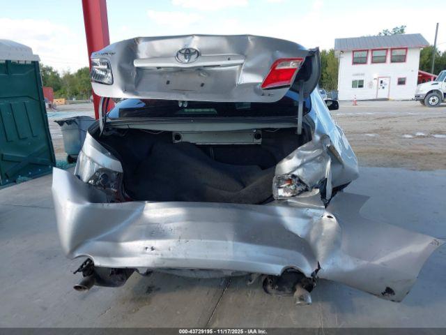 Toyota Camry Le V6 Image 9