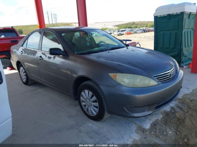 Toyota Camry Std Image 1