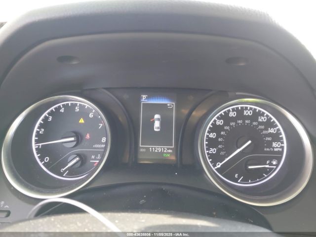 Toyota Camry Se Image 3