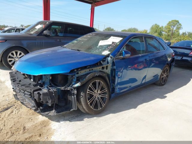 Toyota Camry Se Image 2