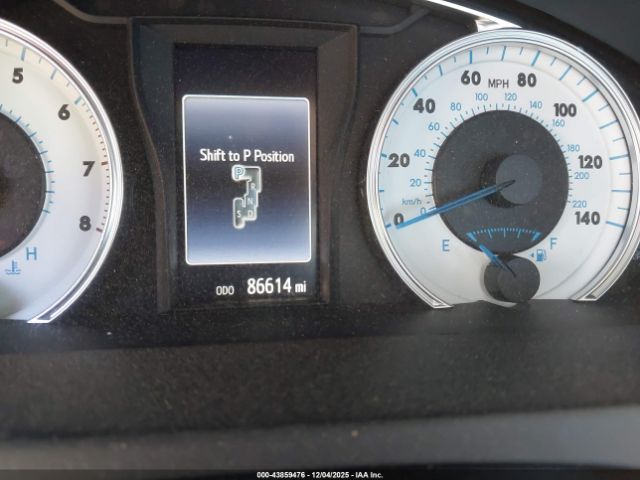 Toyota Camry Se Image 5